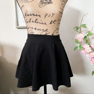 Black skater skirt